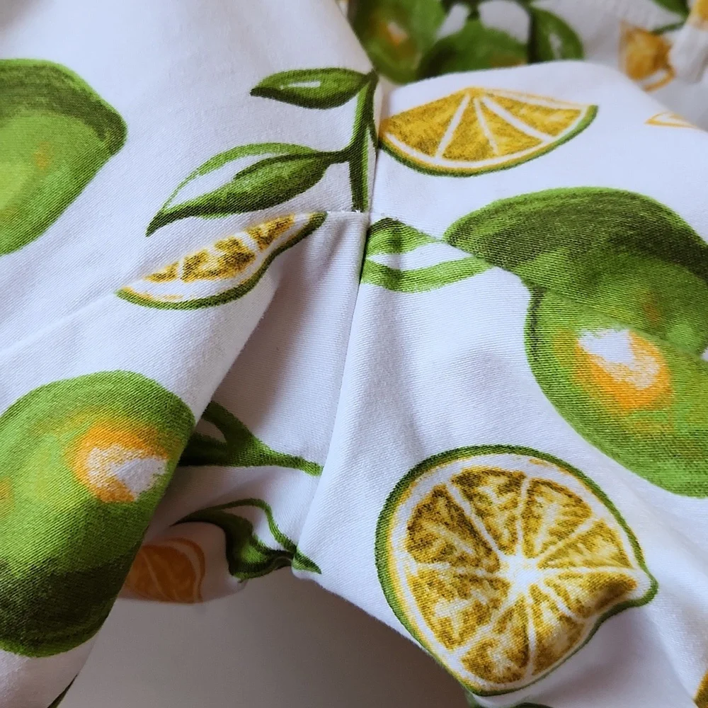 Isaac Mizrahi‎ sz 4 Lemon Lime Summer Shorts Fruit White